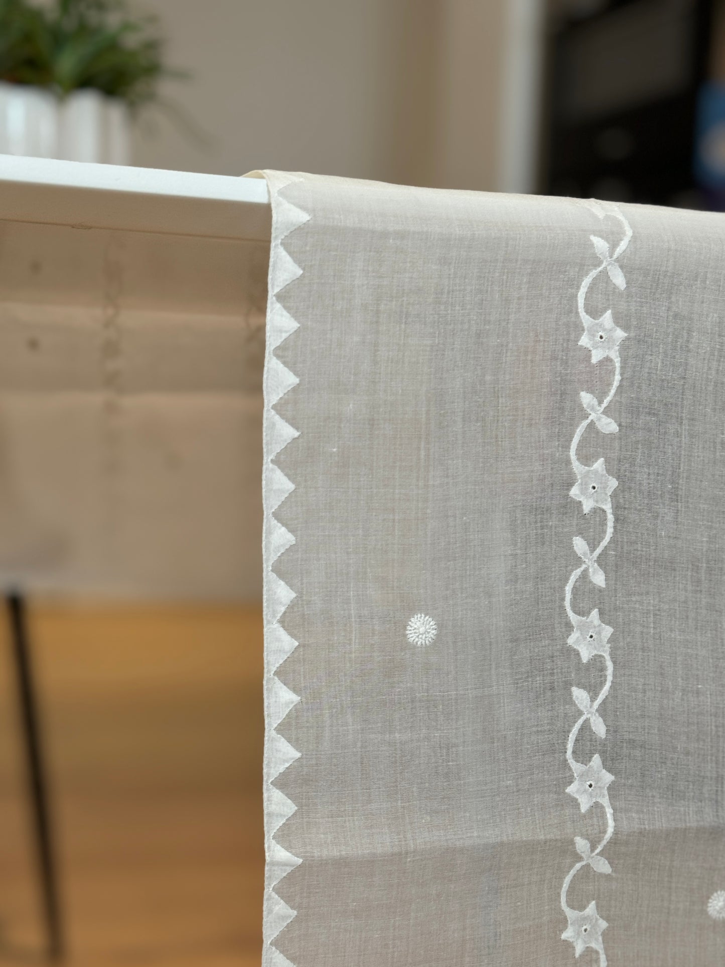 Bauli Large Table Runner