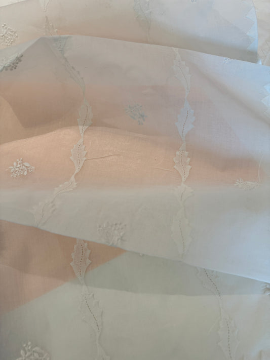 Gomti Small Table Runner